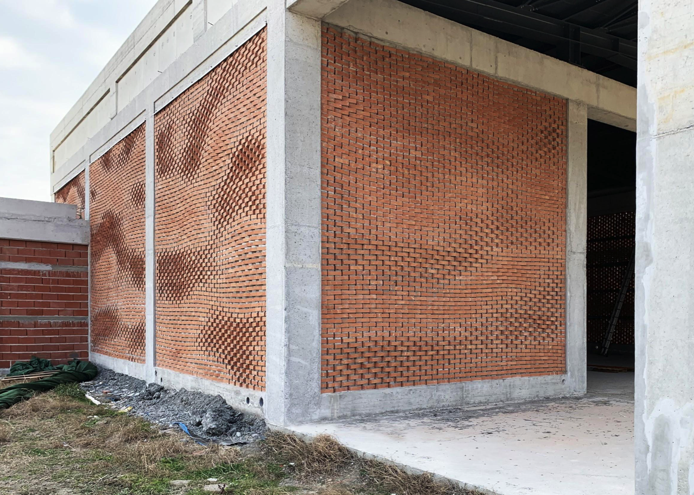 Brick facade of the Kitrus Winery in Greece, photo credit: Gramazio Kohler Research